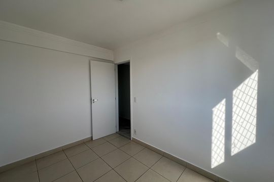 Apartamento à venda com 3 quartos, 67m² em Serrano, Belo Horizonte