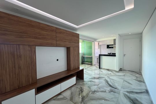 Apartamento à venda com 3 quartos, 67m² em Serrano, Belo Horizonte