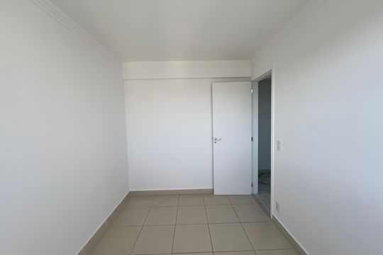 Apartamento à venda com 3 quartos, 67m² em Serrano, Belo Horizonte
