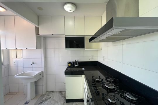 Apartamento à venda com 3 quartos, 67m² em Serrano, Belo Horizonte