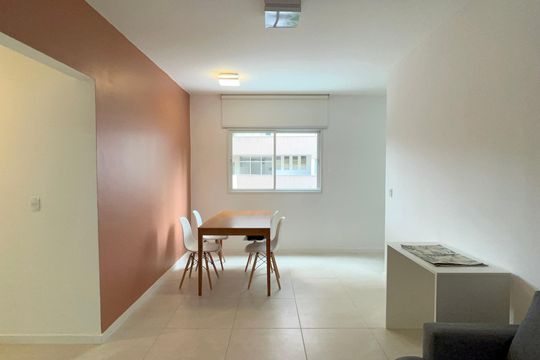 Sala de apartamento para alugar com 2 quartos, 71m² em Sumaré, São Paulo