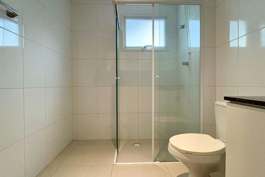 Banheiro de apartamento para alugar com 2 quartos, 71m² em Sumaré, São Paulo