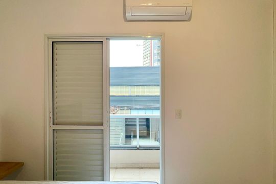 Varanda de apartamento para alugar com 2 quartos, 71m² em Sumaré, São Paulo