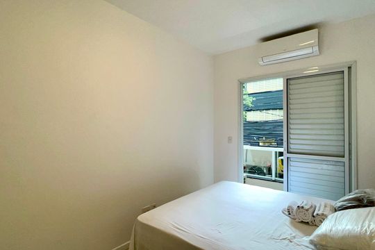 Quarto 2 de apartamento para alugar com 2 quartos, 71m² em Sumaré, São Paulo