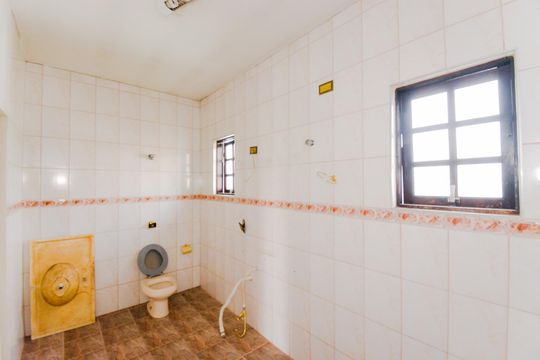 Banheiro da Suíte de casa para alugar com 3 quartos, 540m² em Vila Sao Joao, Guarulhos