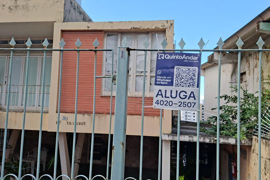 Placa Instalada de apartamento para alugar com 3 quartos, 148m² em Graça, Salvador
