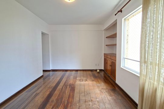 Sala de apartamento para alugar com 3 quartos, 96m² em Pituba, Salvador