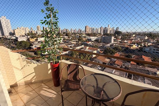 Sacada de apartamento para alugar com 3 quartos, 79m² em Setor Pedro Ludovico, Goiânia