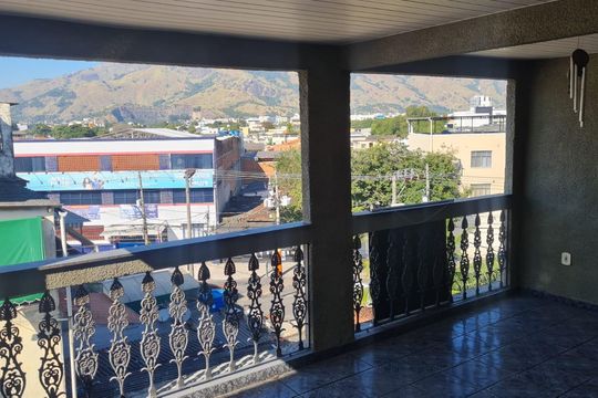 Varanda de apartamento à venda com 2 quartos, 130m² em Bangu, Rio de Janeiro