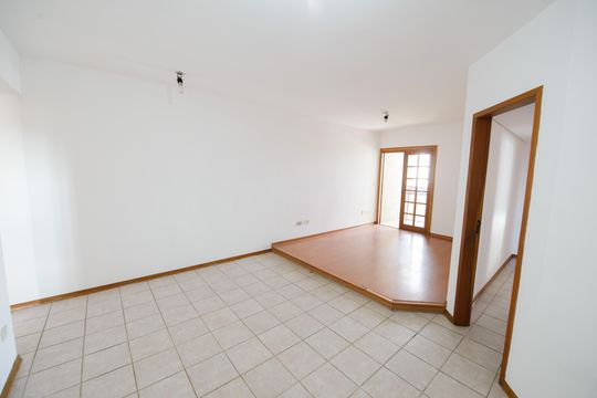 Sala de apartamento para alugar com 3 quartos, 100m² em Centro, Taubaté