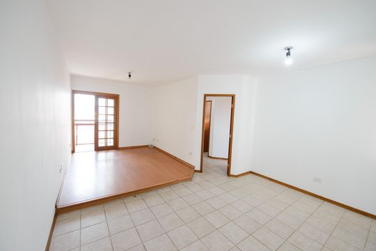 Sala de apartamento para alugar com 3 quartos, 100m² em Centro, Taubaté