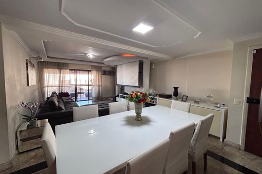 Apartamento para alugar com 5 quartos, 217m² em Recreio dos Bandeirantes, Rio de Janeiro