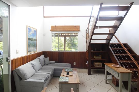 Sala 1 de casa para alugar com 6 quartos, 236m² em Caravelas, Cabo Frio