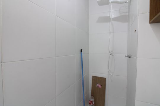 Banheiro de apartamento para alugar com 2 quartos, 33m² em Vila Silvia, São Paulo