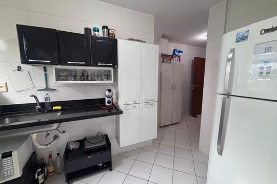 Cozinha de apartamento para alugar com 3 quartos, 82m² em Recreio dos Bandeirantes, Rio de Janeiro