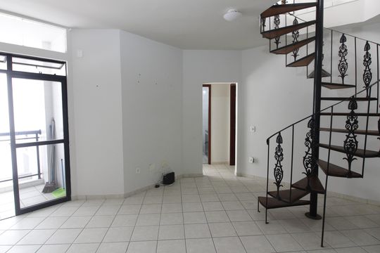 Sala 1 de apartamento para alugar com 4 quartos, 125m² em Vila Nova, Cabo Frio