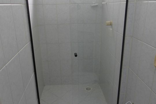 Banheiro Social de apartamento para alugar com 4 quartos, 125m² em Vila Nova, Cabo Frio