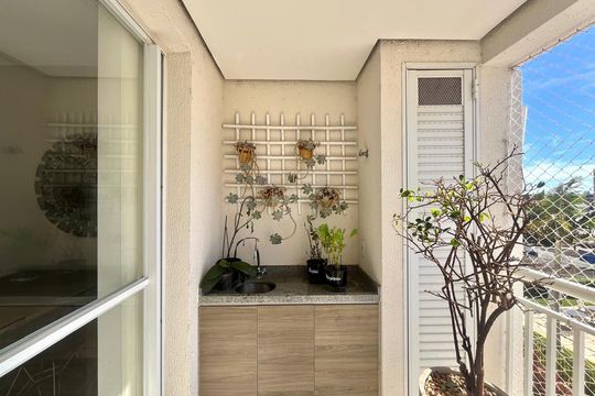 Sacada de apartamento à venda com 3 quartos, 80m² em Ponte Preta, Campinas