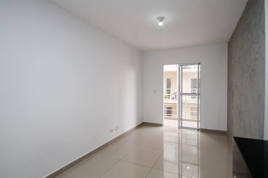 Sala de apartamento para alugar com 2 quartos, 49m² em Jardim Barro Branco, Cotia