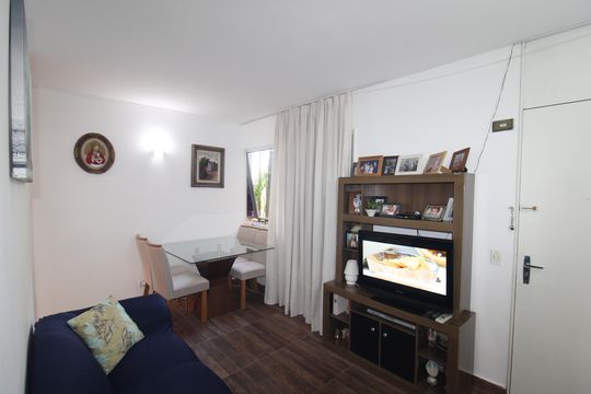 Sala de apartamento para alugar com 2 quartos, 48m² em Vila Nova Cachoeirinha, São Paulo