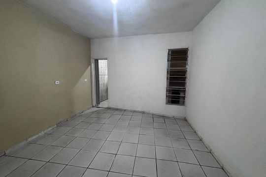 Casa para alugar com 1 quarto, 40m² em Vila Constanca, São Paulo