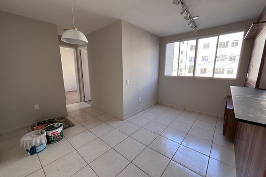Sala de apartamento à venda com 2 quartos, 43m² em Vargem Grande, Rio de Janeiro