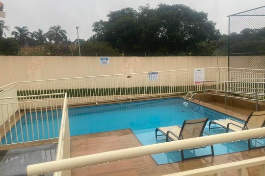 Piscina de apartamento para alugar com 2 quartos, 46m² em Granja Viana, Cotia