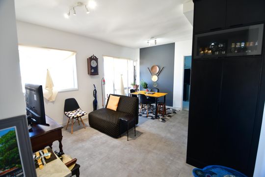 Sala de apartamento à venda com 2 quartos, 74m² em Fazenda Santa Cândida, Campinas
