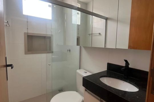 Banheiro de apartamento para alugar com 2 quartos, 60m² em Minas Caixa, Belo Horizonte