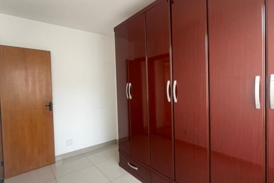 Quarto 2 de apartamento para alugar com 2 quartos, 60m² em Minas Caixa, Belo Horizonte
