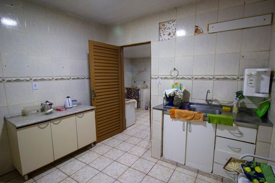 Cozinha de casa à venda com 3 quartos, 233m² em Riacho Fundo Ii, Brasília