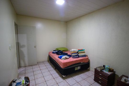 Suíte de casa à venda com 3 quartos, 233m² em Riacho Fundo Ii, Brasília