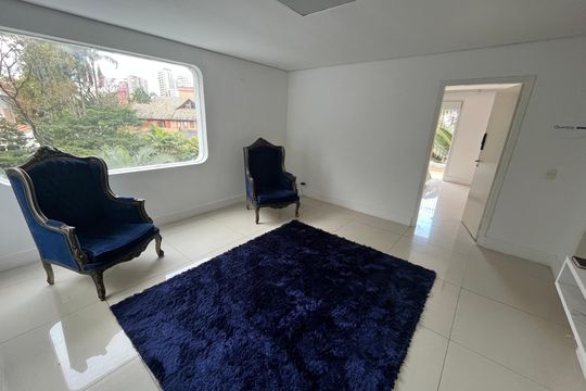 Sala 3 de casa para alugar com 3 quartos, 1000m² em Real Parque, São Paulo