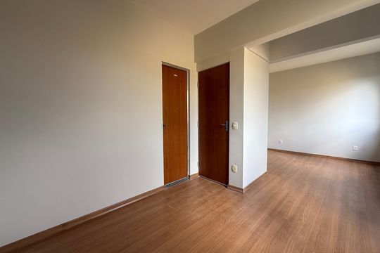 Apartamento para alugar com 3 quartos, 130m² em Jaqueline, Belo Horizonte