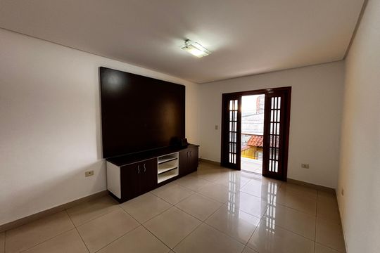 Sala de casa à venda com 3 quartos, 180m² em Jardim Graziela, Barueri