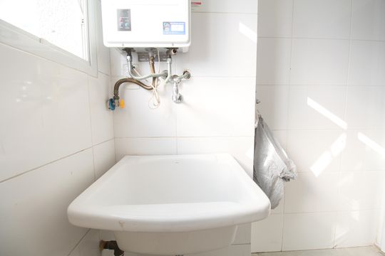 Área de Serviço de apartamento para alugar com 3 quartos, 84m² em Parque Reboucas, São Paulo