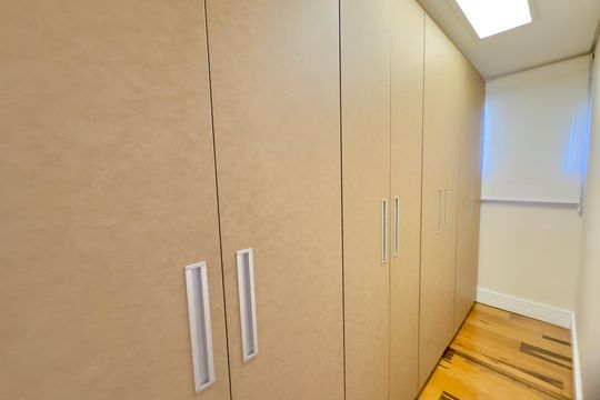 Closet da suíte de apartamento para alugar com 2 quartos, 116m² em Picanço, Guarulhos