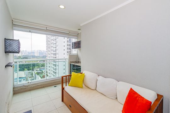 Varanda de apartamento para alugar com 1 quarto, 45m² em Santo Amaro, São Paulo