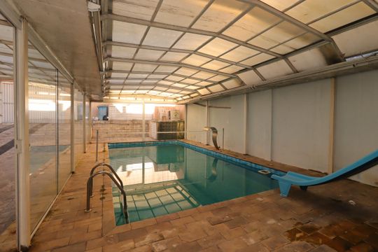 Piscina de casa para alugar com 4 quartos, 454m² em Jardim Las Vegas, Santo André