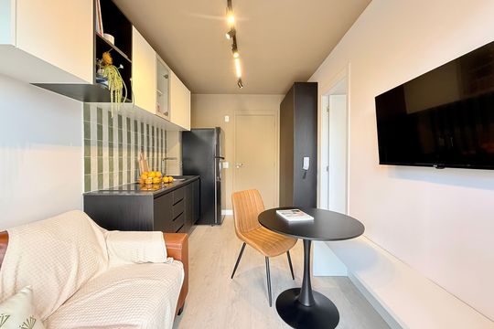 Sala de apartamento para alugar com 1 quarto, 27m² em Campo Belo, São Paulo