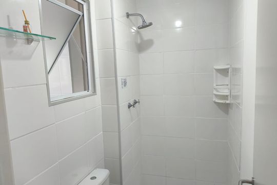 Banheiro de apartamento para alugar com 2 quartos, 44m² em Piedade, Rio de Janeiro