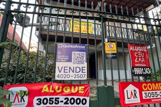 PLAQUINHA ZHLA-65 INSTALADA EM 10/07/26 de casa à venda com 4 quartos, 325m² em Cidade Jardim, Belo Horizonte