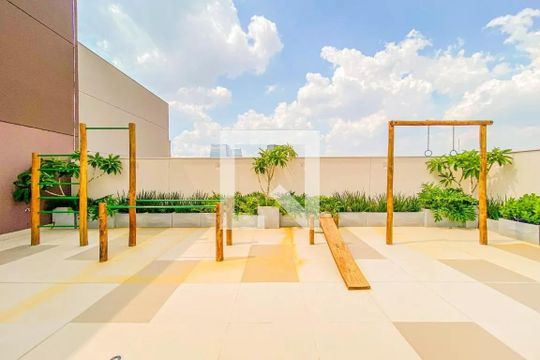 Área comum de kitnet/studio para alugar com 1 quarto, 24m² em Vila Olímpia, São Paulo