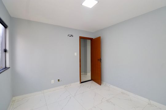 Quarto de kitnet/studio para alugar com 1 quarto, 35m² em Piatã, Salvador