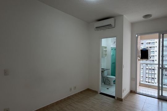 Suíte de apartamento para alugar com 1 quarto, 49m² em Vila Matias, Santos