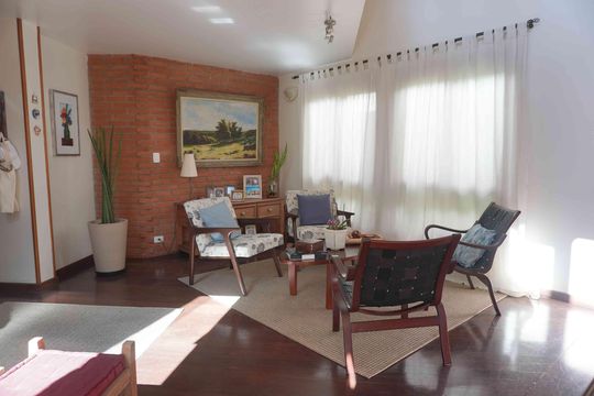 Casa de Condomínio para alugar com 4 quartos, 333m² em Morada dos Pinheiros (aldeia da Serra), Barueri