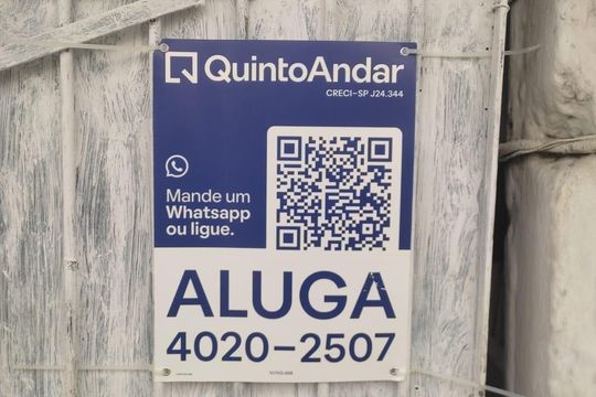 Placa de casa para alugar com 3 quartos, 100m² em Vila Guacuri, Diadema
