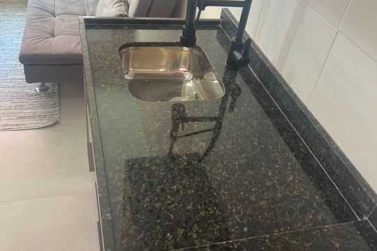 Cozinha de apartamento para alugar com 2 quartos, 30m² em Pinheiros, São Paulo