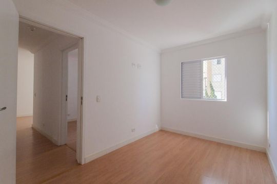 Apartamento para alugar com 2 quartos, 56m² em Vila Falchi, Mauá