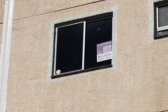 Placa de apartamento para alugar com 2 quartos, 49m² em Chácara Estela, Barueri
